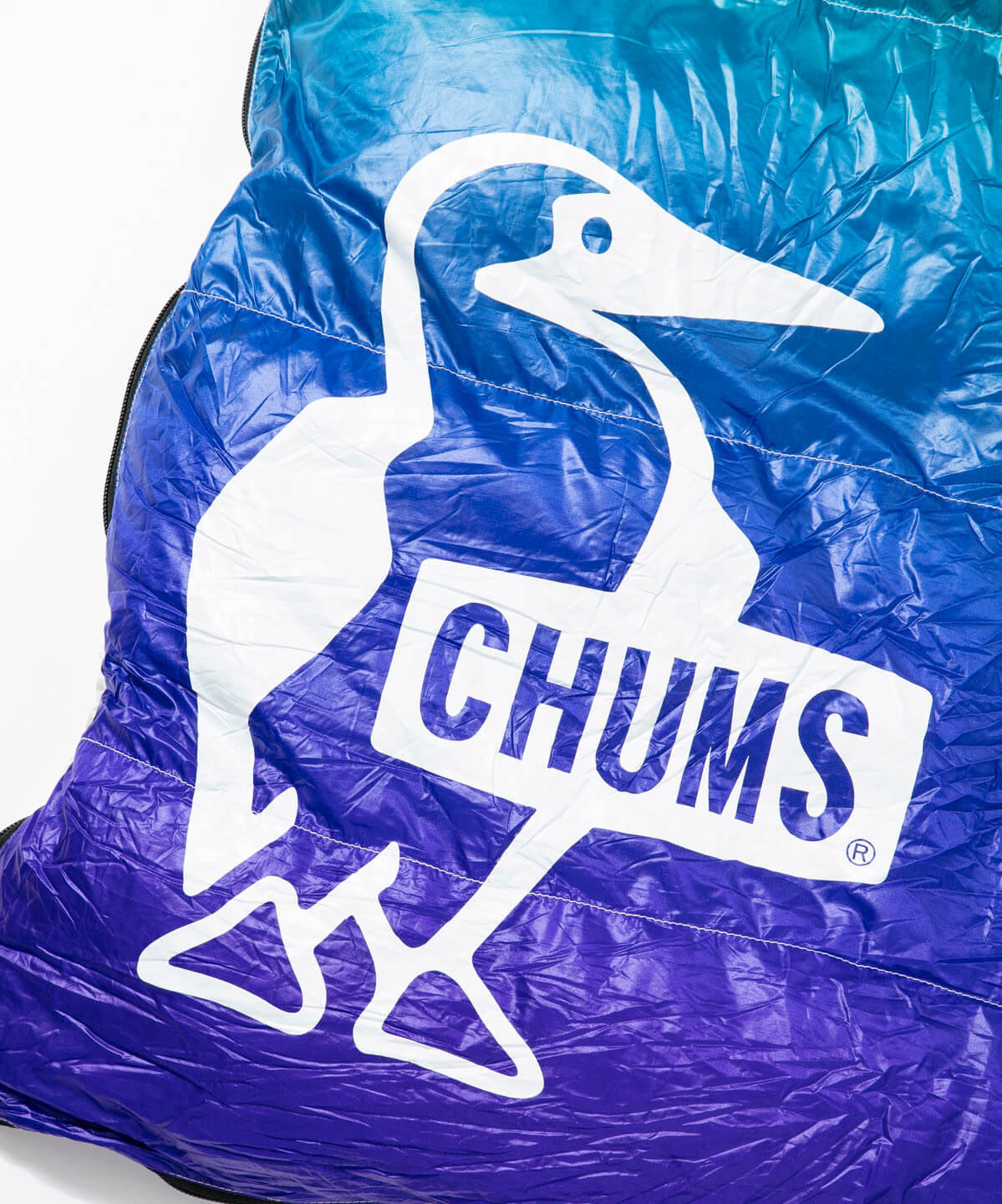 Chums 與Nanga 的強勢聯名，彩虹睡袋繽紛登場！ - OUTSiDERS