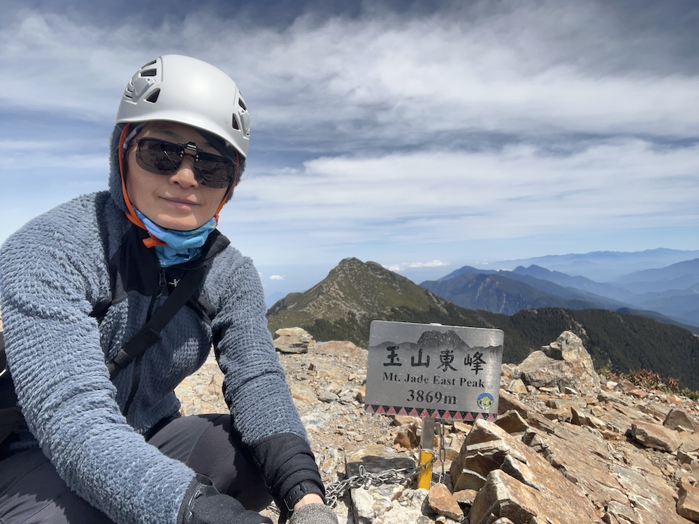 【高手在民間】自己的山自己介紹！她用英文寫給全世界的臺灣登山指南